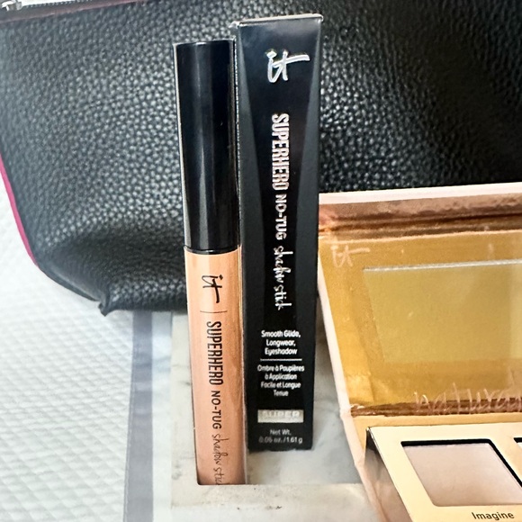 🆕 iT Cosmetics 4 pc BUNDLE - Picture 7 of 15